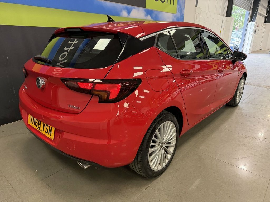Vauxhall Astra 1.6L Elite Nav VN68YSM Red #4