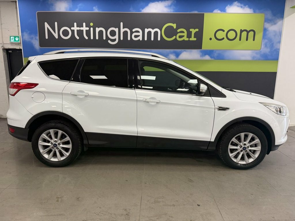 Ford Kuga 2L Titanium MM15AEB White #3