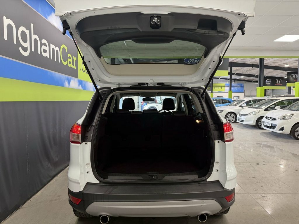 Ford Kuga 2L Titanium MM15AEB White #6