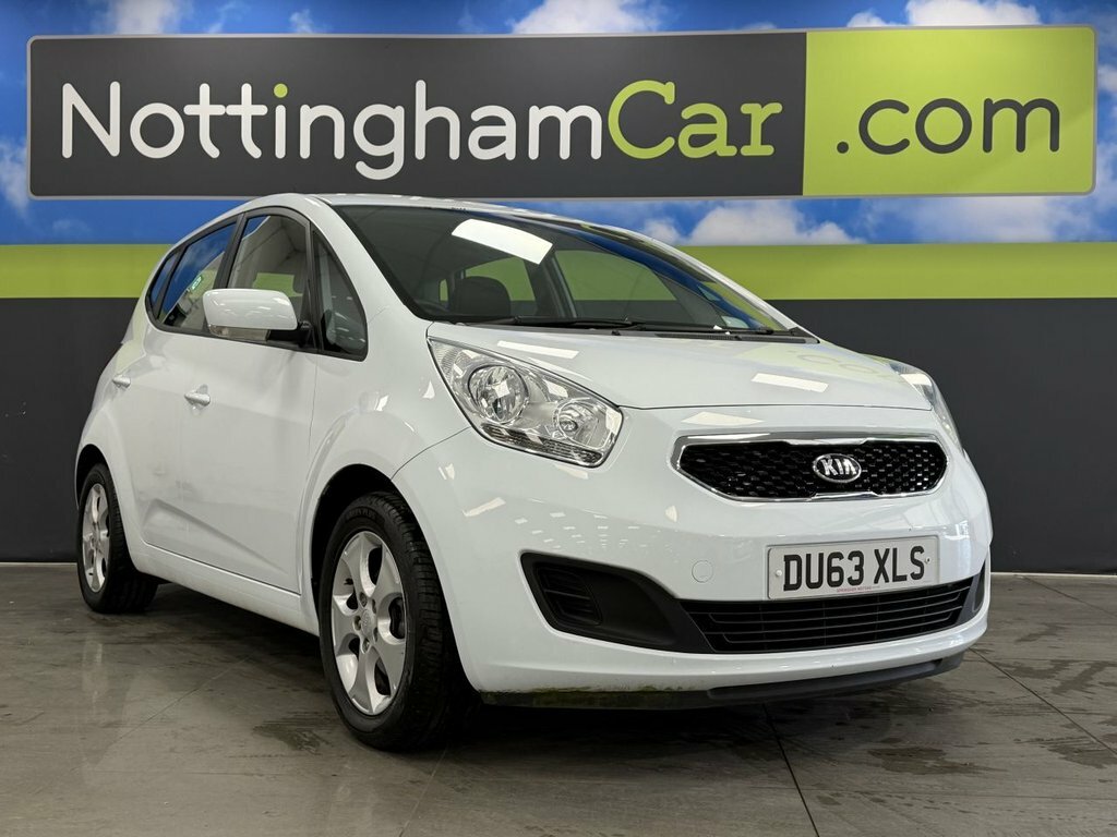 Kia Venga 1.6L 2 White