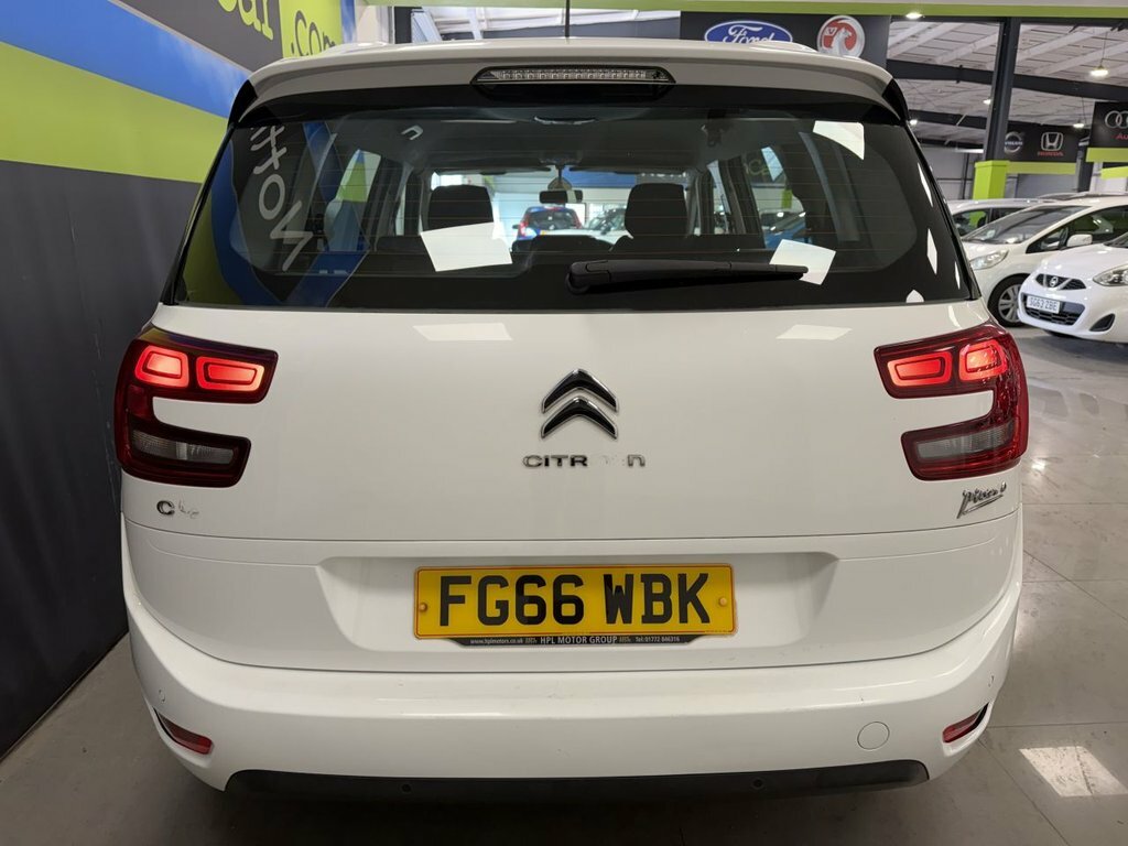 Citroen Grand C4 Picasso 1.6L Touch Edition White #6