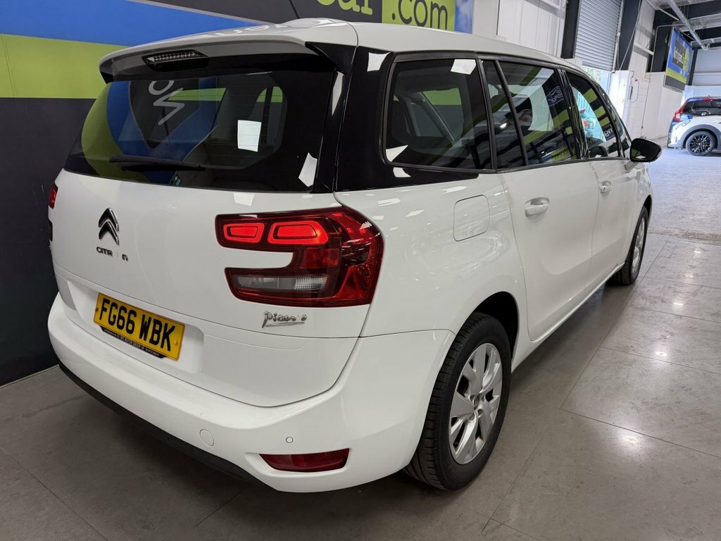 Citroen Grand C4 Picasso 1.6L Touch Edition White #5