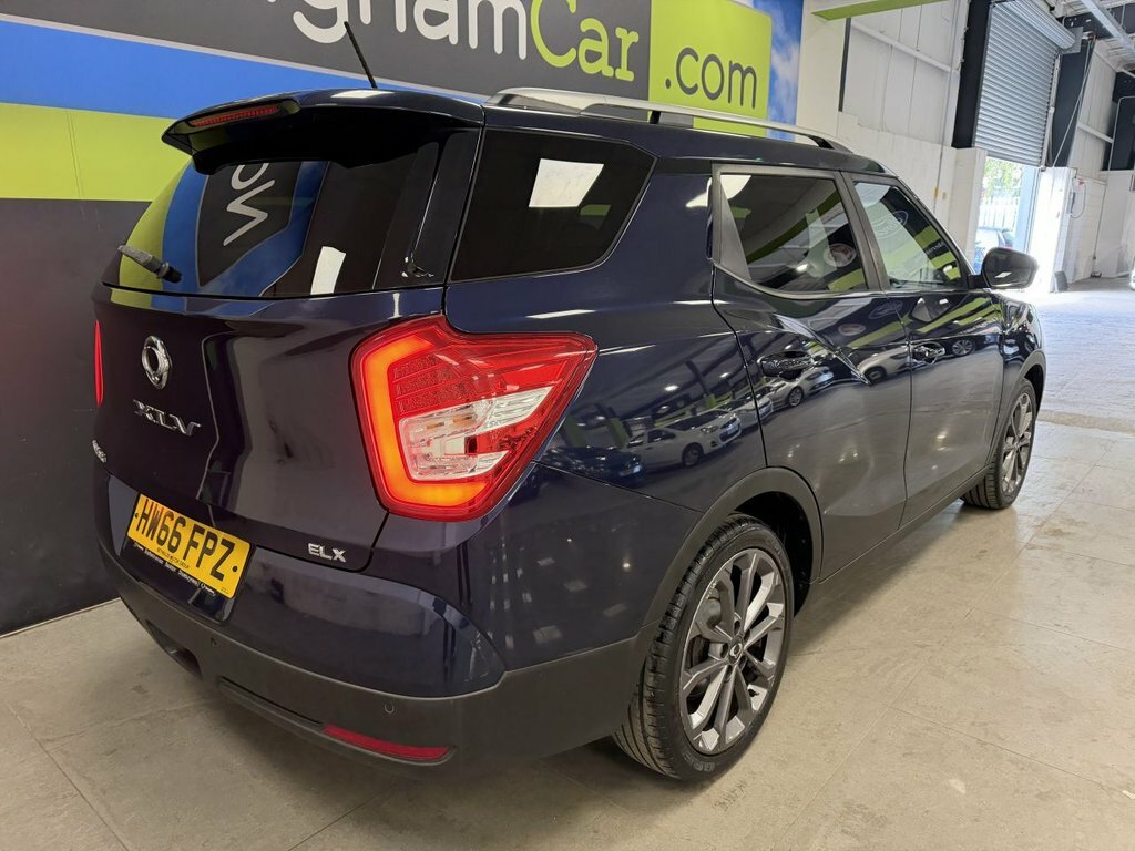SsangYong Tivoli XLV Suv White #4