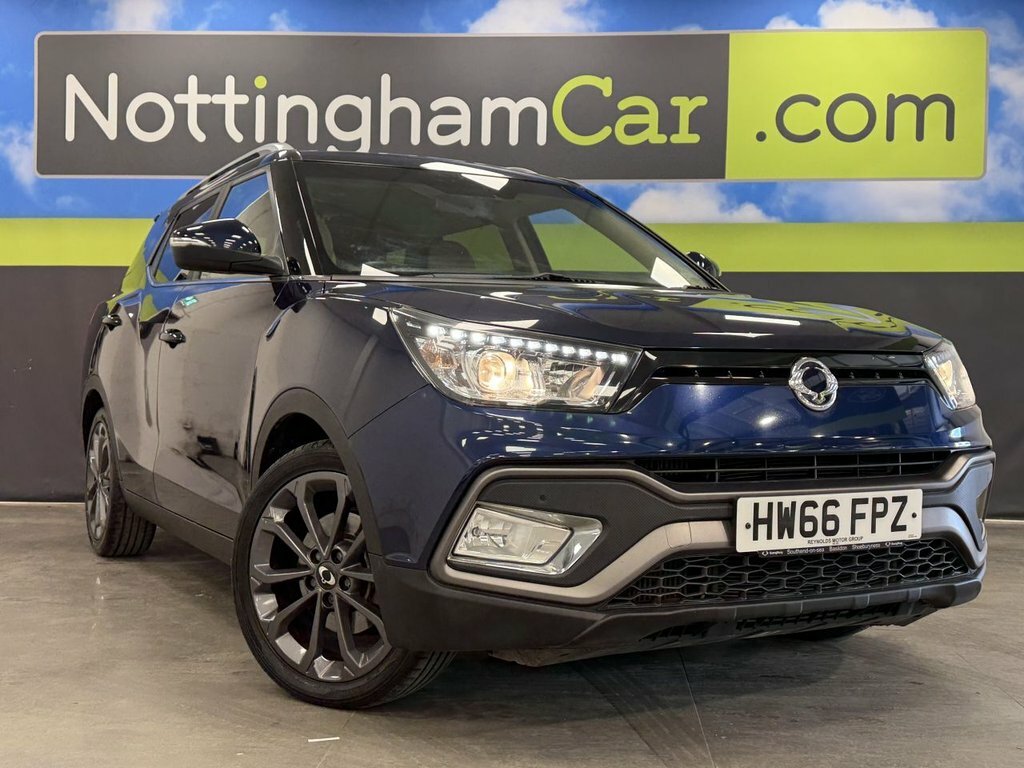 SsangYong Tivoli XLV Suv White #40