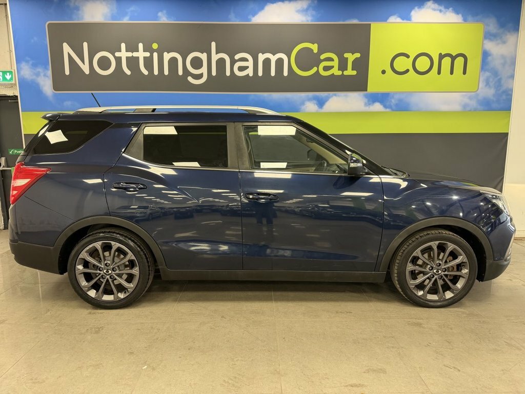 SsangYong Tivoli XLV Suv White #3