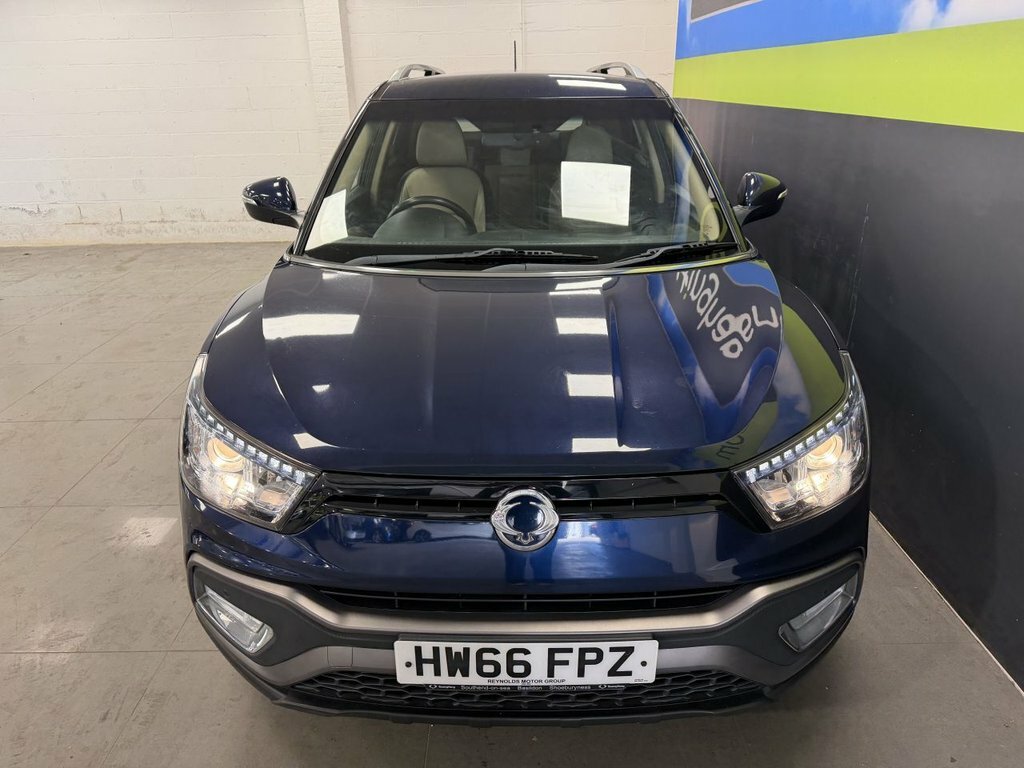 SsangYong Tivoli XLV Suv White #11