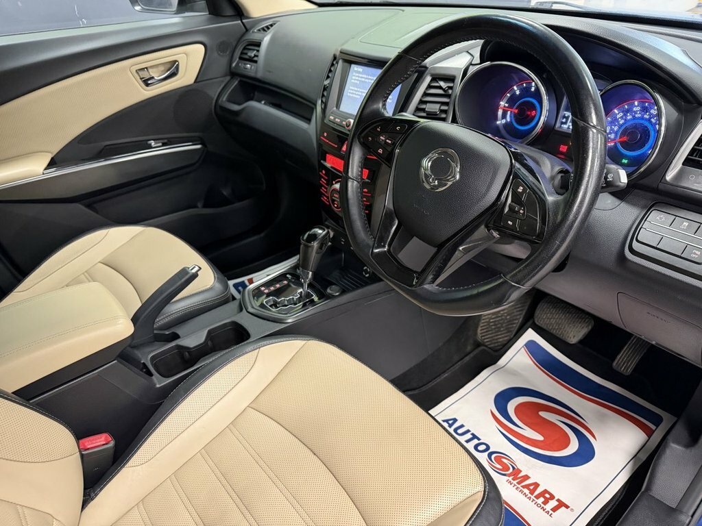 SsangYong Tivoli XLV Suv White #15