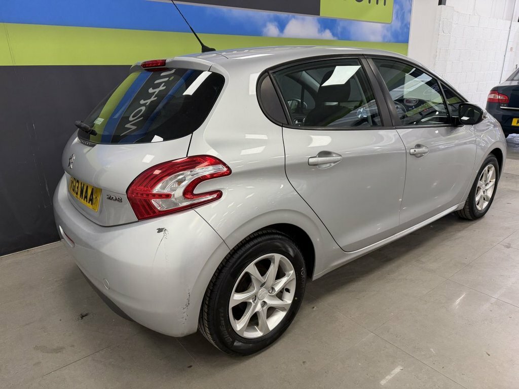 Peugeot 208 1.2L Active FG13WAA Silver #5
