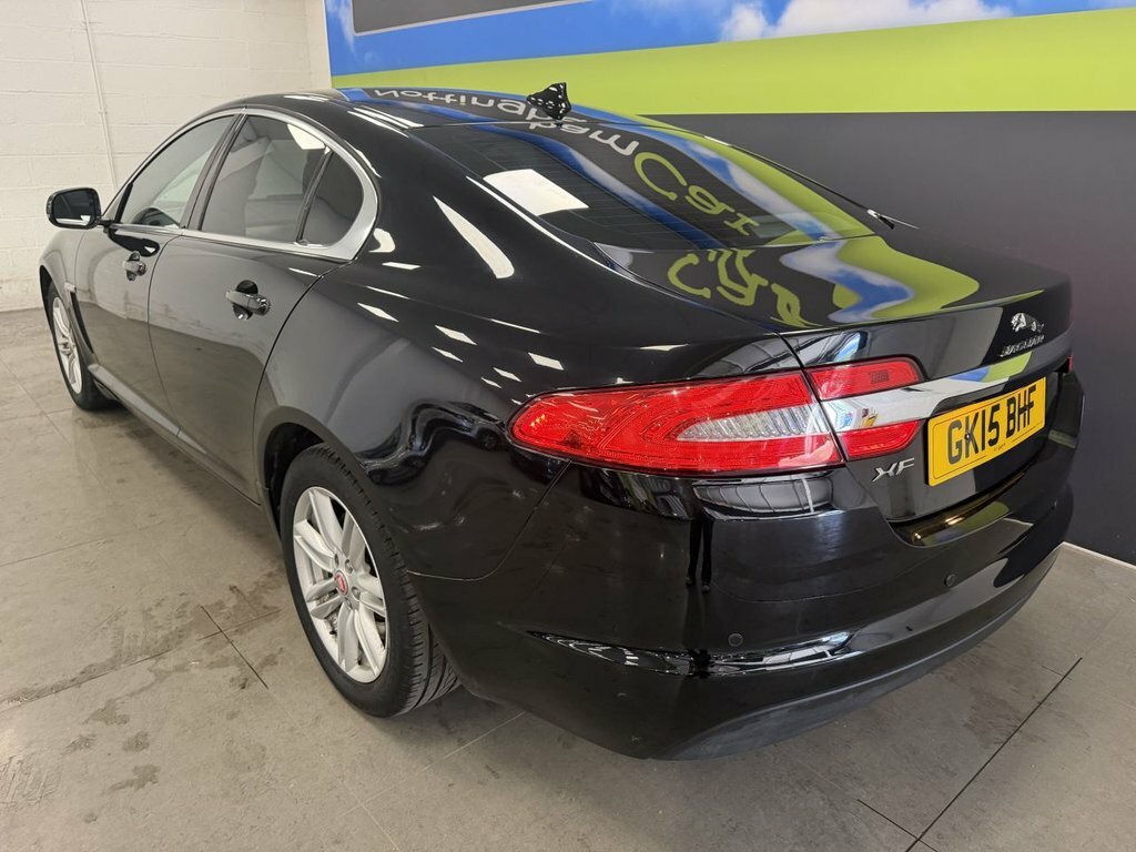 Jaguar XF 2.2L Luxury GK15BHF Black #6