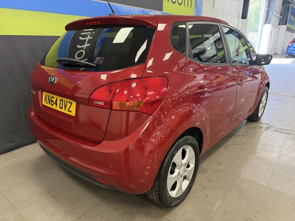 Kia Venga 1.6L 3 Red #4