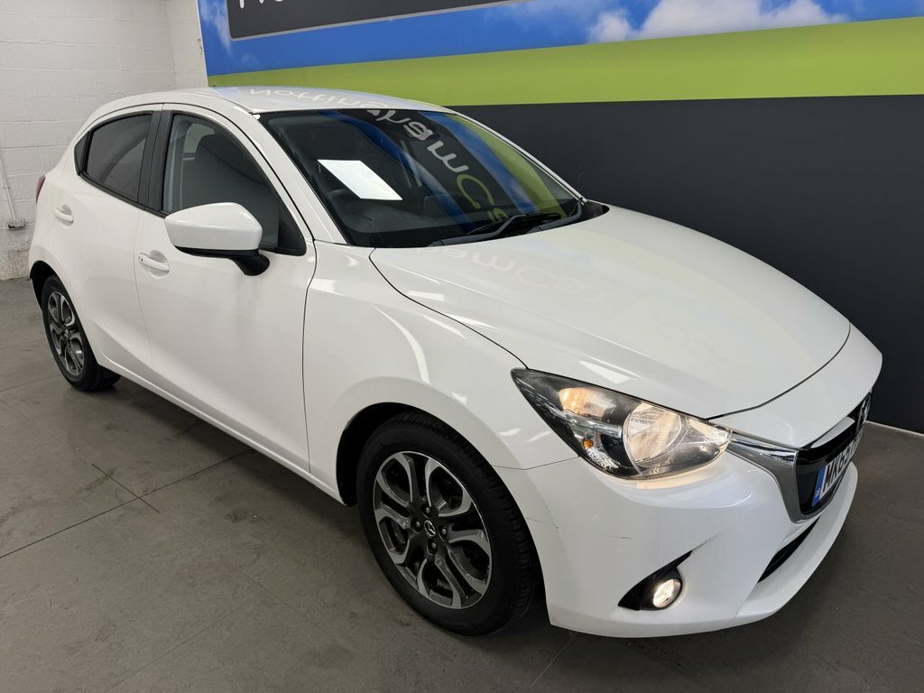 Mazda 2 1.5L Sport White #3