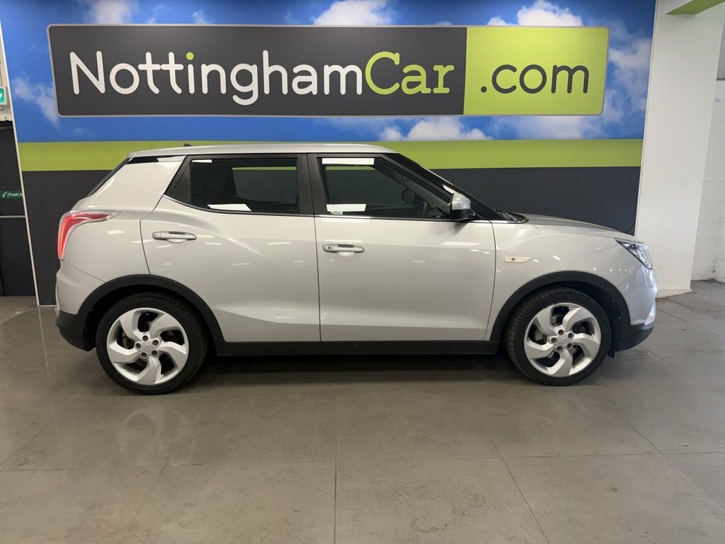 SsangYong Tivoli 1.6L Ex Silver #3