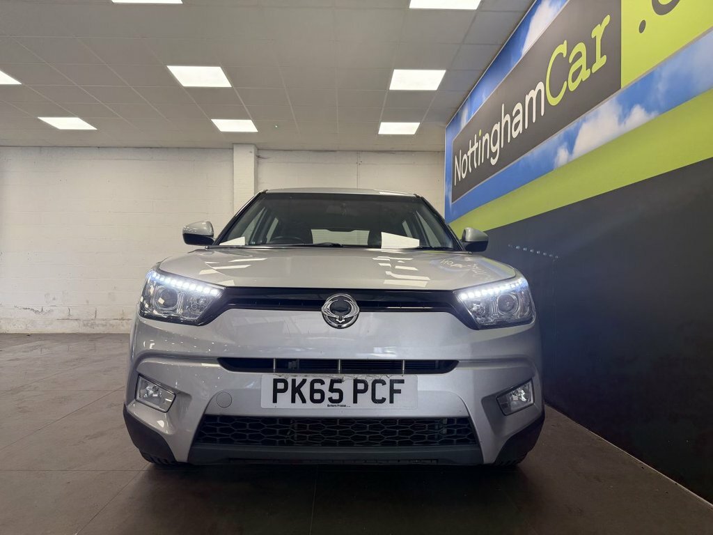 SsangYong Tivoli 1.6L Ex Silver #6