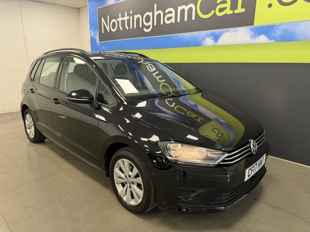 Volkswagen Golf SV 1.6L Se Black #5