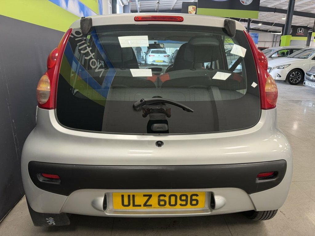 Peugeot 107 1L Urban Move Silver #6
