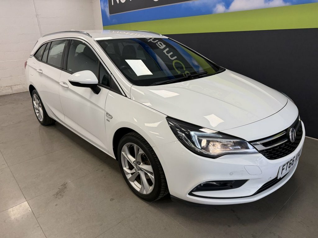 Vauxhall Astra 1.4L Sri Nav FT66AVU White #2