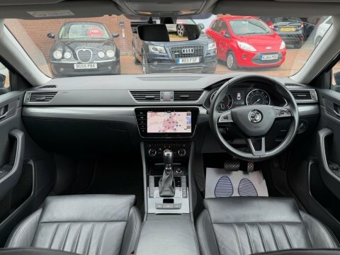 Skoda Superb 2.0 Tdi Se KY19UHG Grey #4