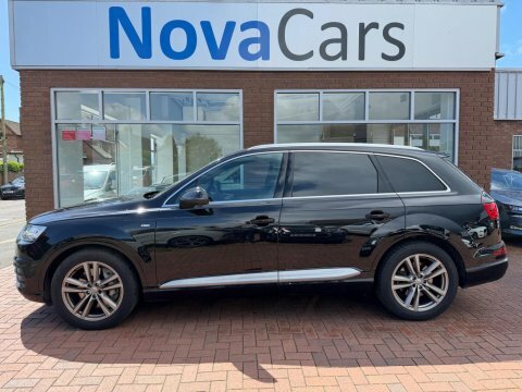 Audi Q7 3.0 Tdi V6 Black