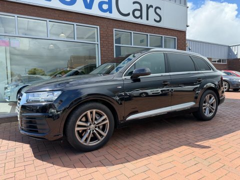 Audi Q7 3.0 Tdi V6 FT19RPZ Black #3