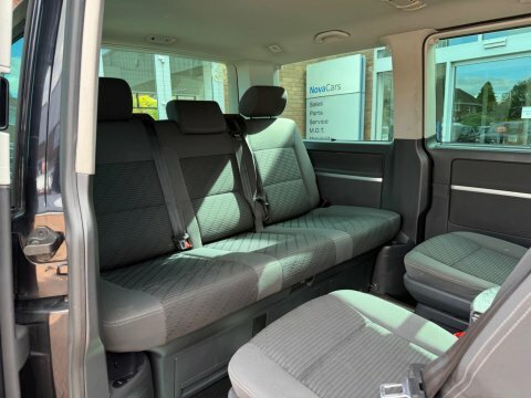 Volkswagen Caravelle 2L Executive Brown #8