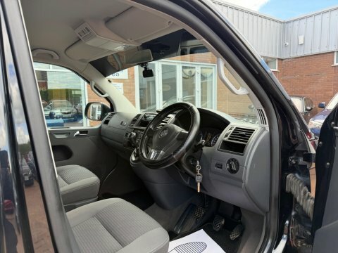 Volkswagen Caravelle 2L Executive Brown #47