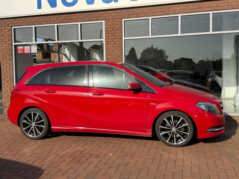 Mercedes-Benz B Class 1.8 B200 Cdi BV12LNZ Red #6