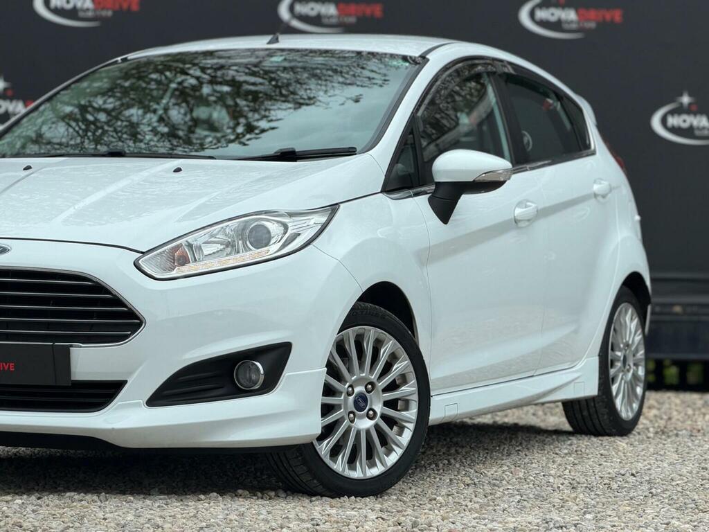 Ford Fiesta Hatchback   #3