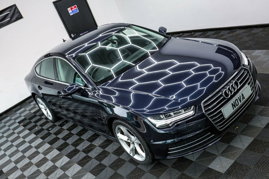Audi A7 3L Se Executive NY65AKV Blue #4