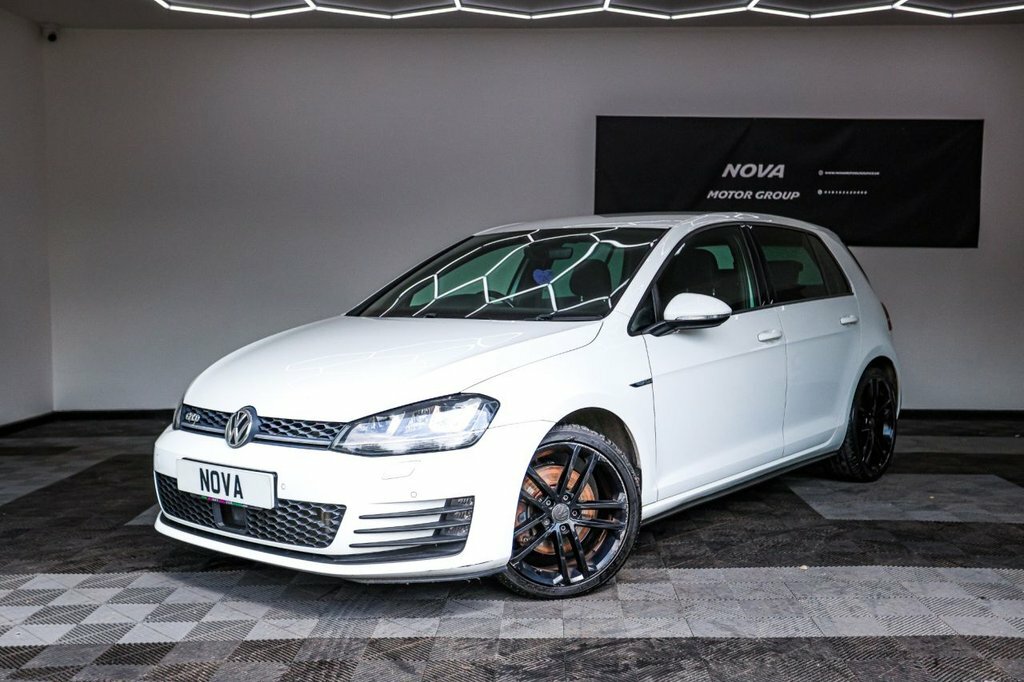 Volkswagen Golf 2L Gtd ND17YSM White #2