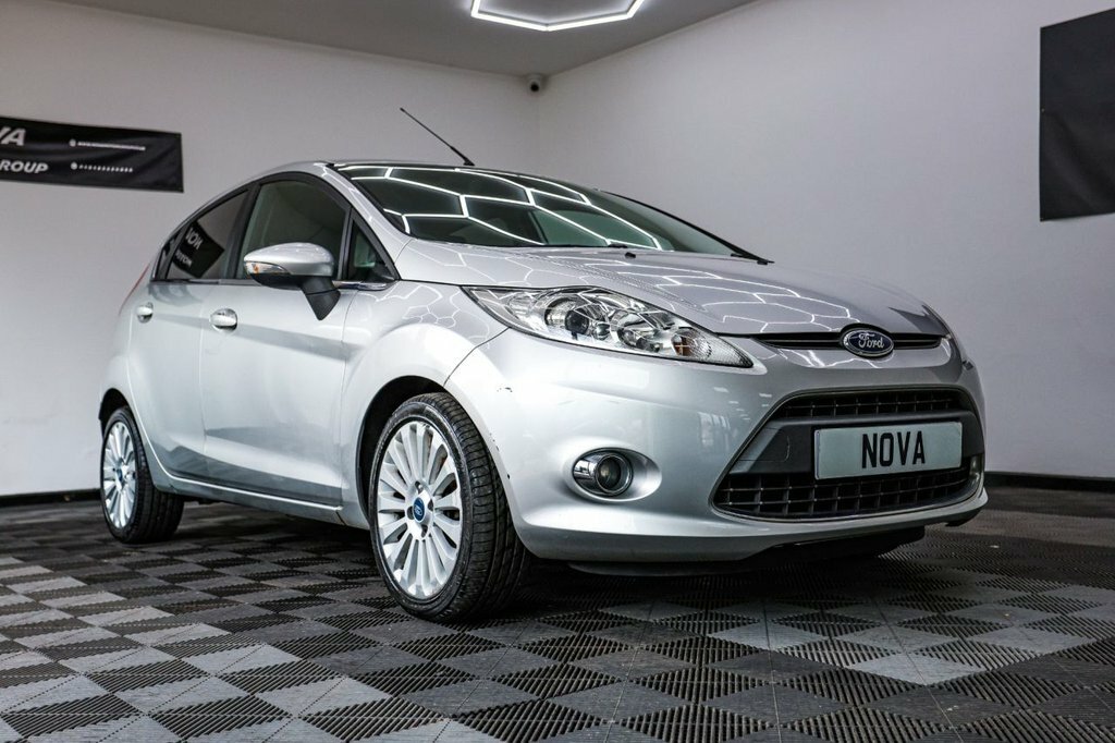 Ford Fiesta 1.6L Titanium NL61DPO Silver #2