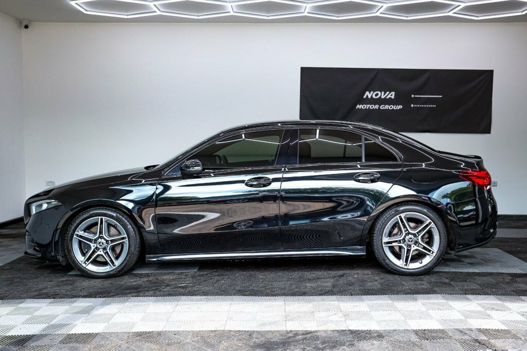 Mercedes-Benz A Class 2L Amg Line WF21YKT Black #6