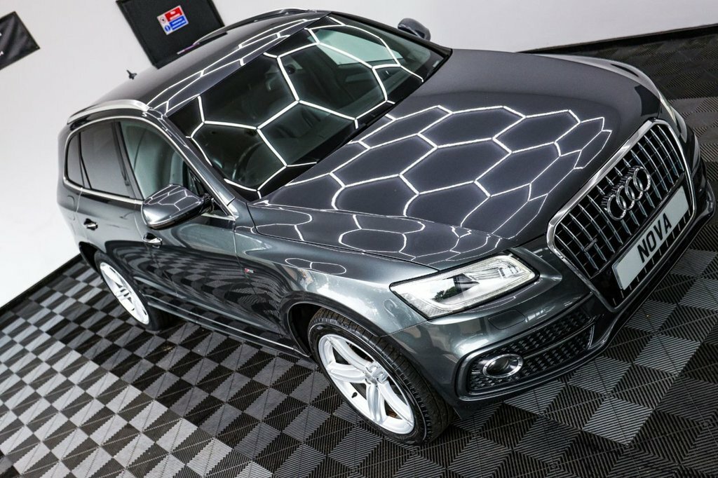 Audi Q5 2L S Line Plus DL66HTX Grey #4