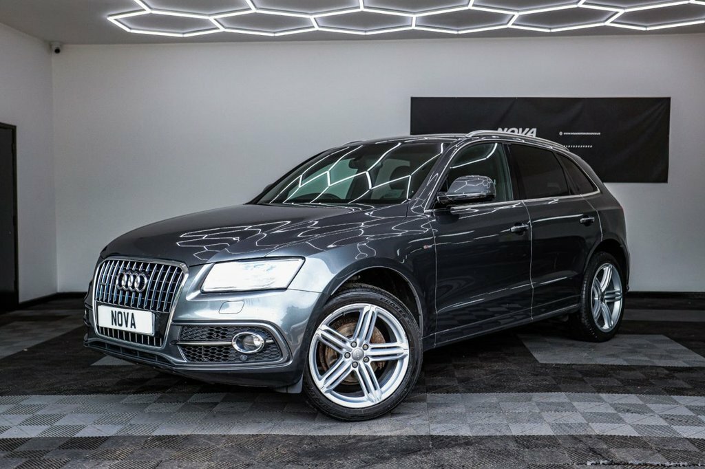 Audi Q5 2L S Line Plus DL66HTX Grey #2