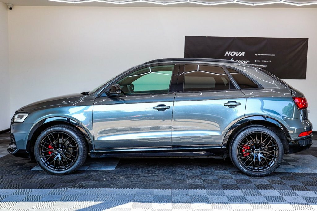 Audi Q3 2L Black Edition GX68WDK Grey #6