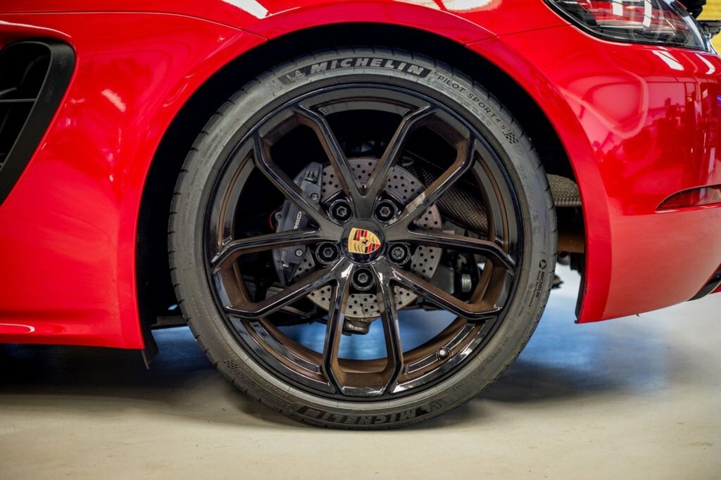 Porsche 718 Cayman 2L Style Edition Red #6