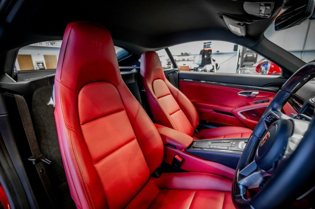 Porsche 718 Cayman 2L Style Edition Red #2