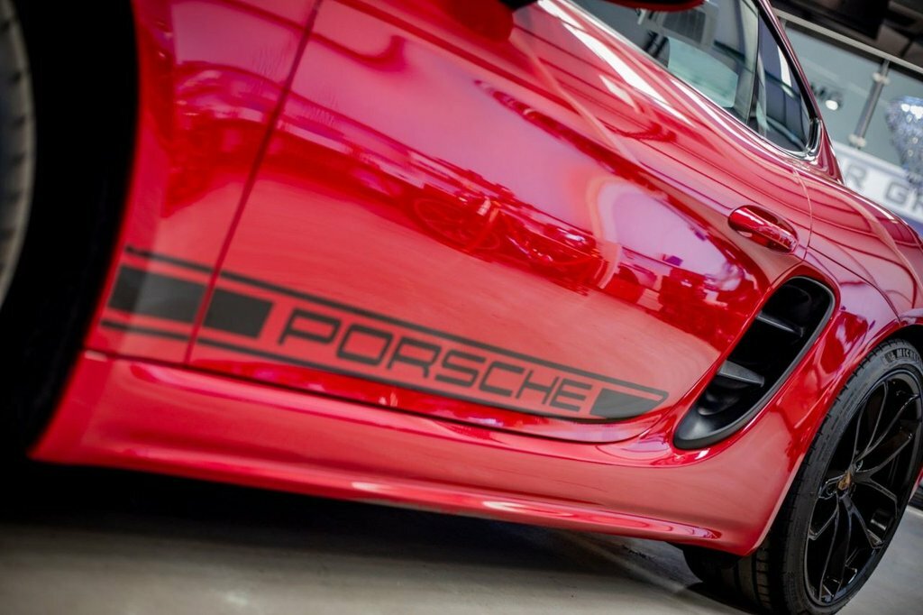 Porsche 718 Cayman 2L Style Edition Red #5
