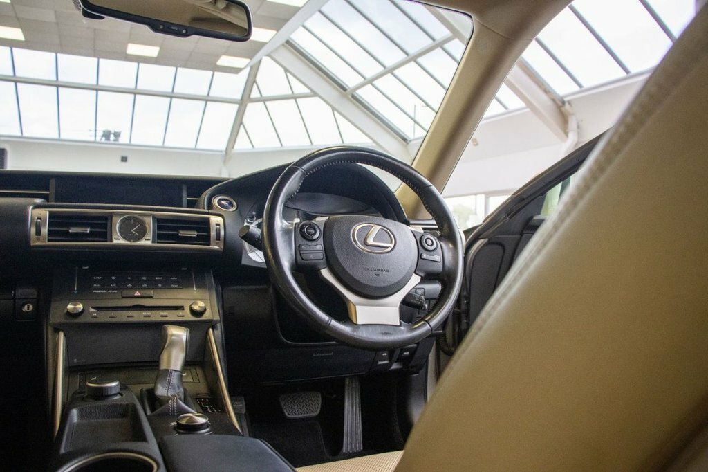 Lexus IS 2.5L Executive Edition Silver