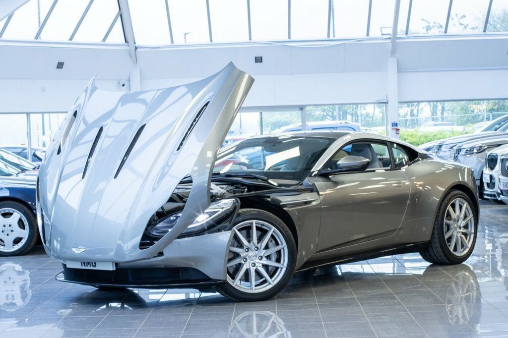 Aston Martin DB11 5.2L Null Silver #2