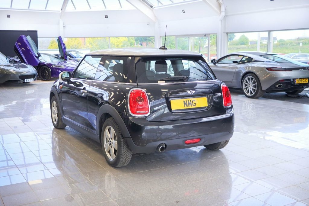 Mini Hatch 1.5L Cooper NJ66HJY Black #5