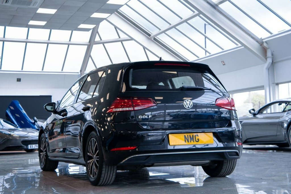 Volkswagen Golf 1.5L Se Nav FM18WEW Black #4