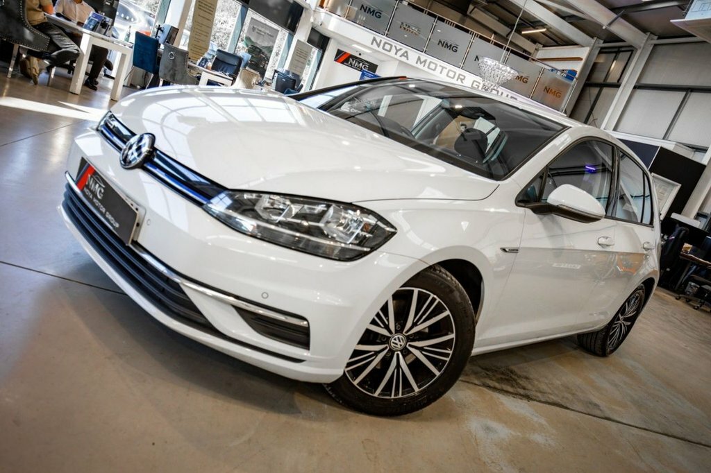 Volkswagen Golf 1.5L Se Nav DV68UAX White #5