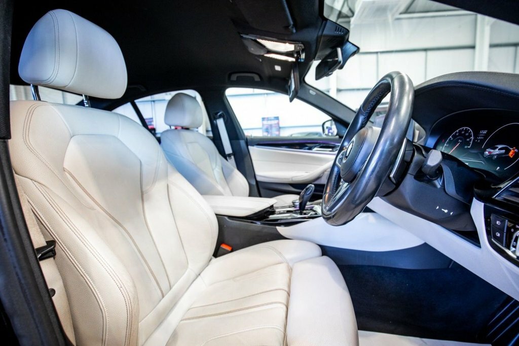 BMW 5 Series 2L M Sport LC68WTL Black #3