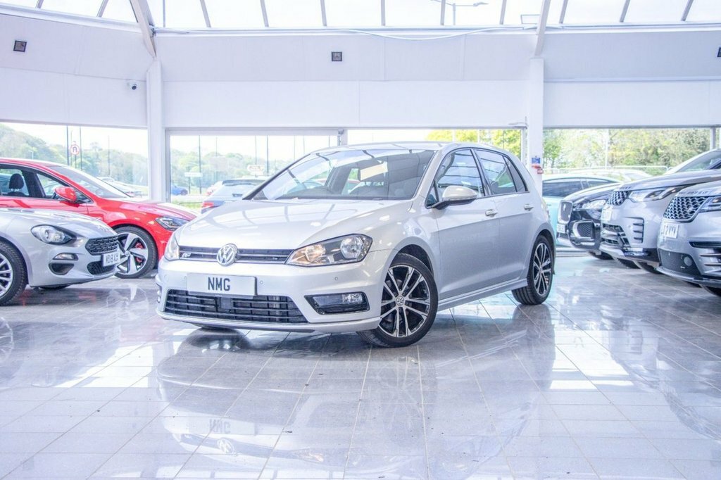 Volkswagen Golf 2L R-line Silver