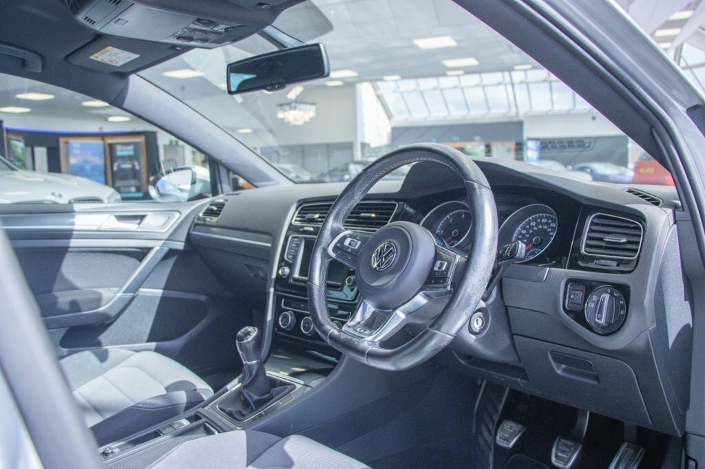 Volkswagen Golf 2L R-line Silver #6