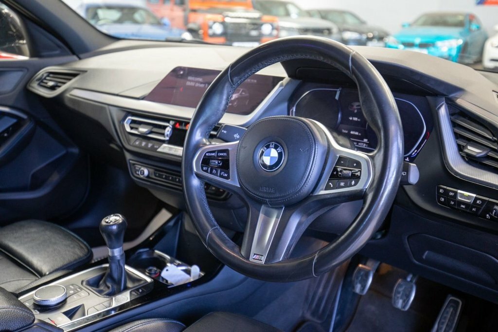 BMW 1 Series 1.5L M Sport RE69VHG Black #2