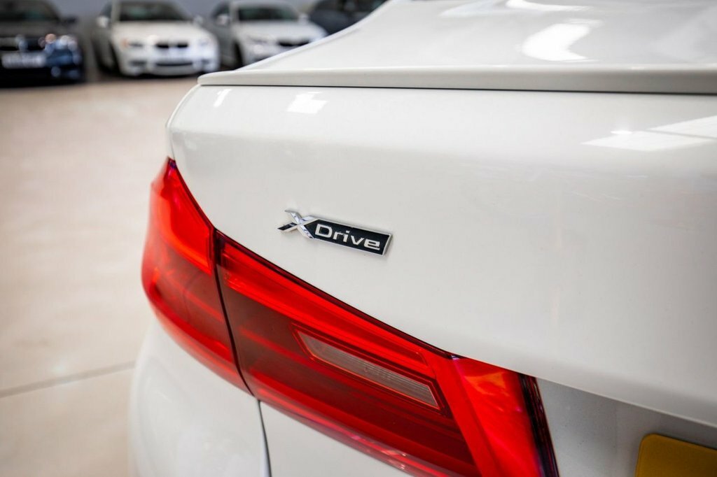 BMW 5 Series 2L M Sport MT69TLO White #6