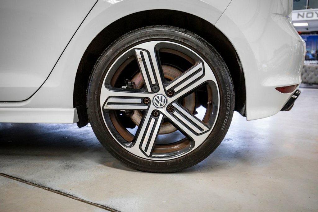 Volkswagen Golf 2L R DY64VUV White #5