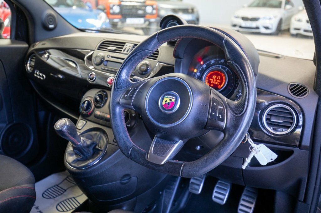 Abarth 500 1.4 T-jet Euro 5 White #2