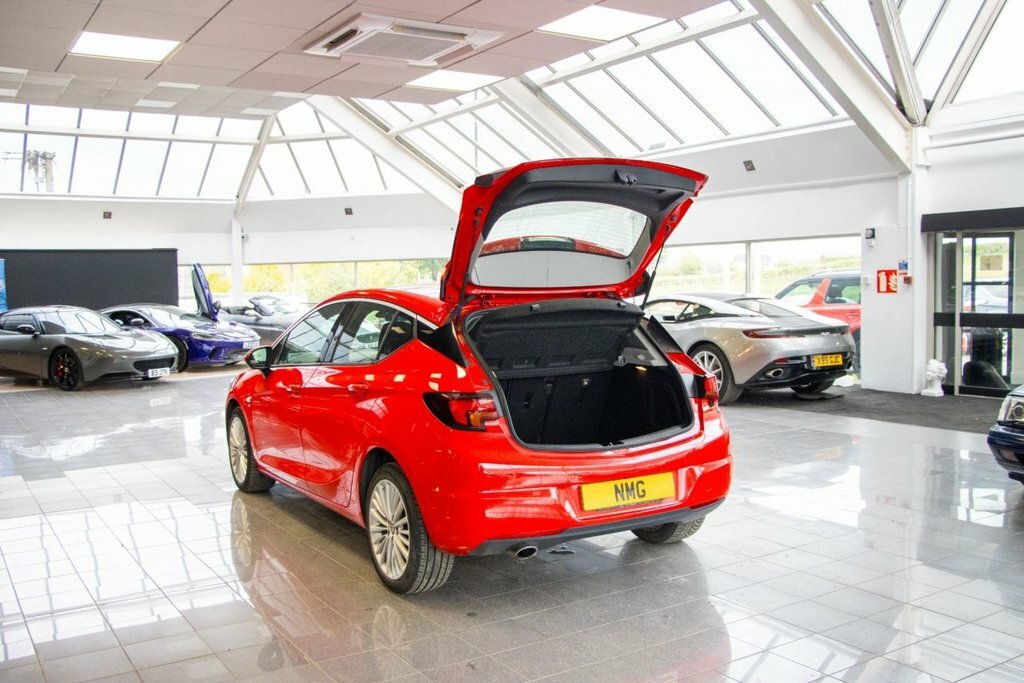 Vauxhall Astra 1.6L Elite Nav SC16WBX Red #4